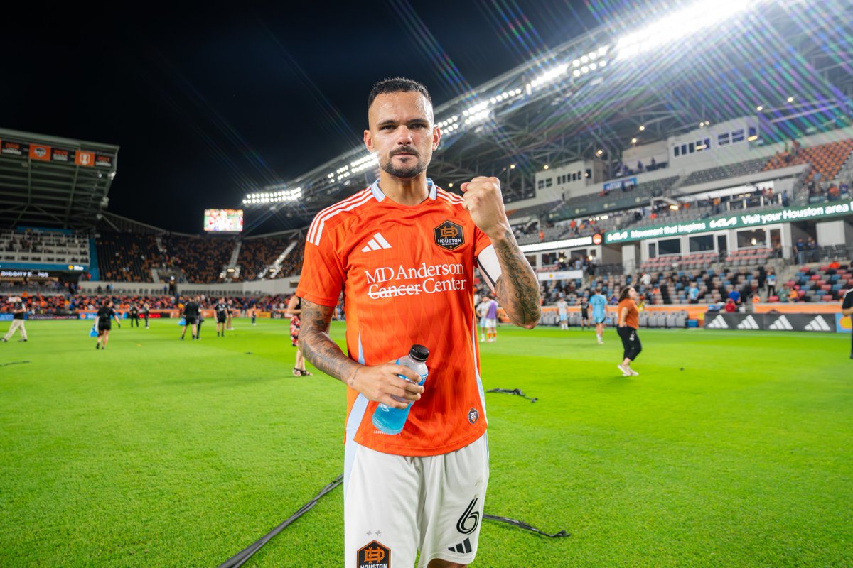 Come see the Captain tomorrow night at 7pm at Senate Ave Brewing Company for a live recording of <a href="/soccermattersGD/">Soccer Matters with Glenn Davis</a> with Glenn Davis!