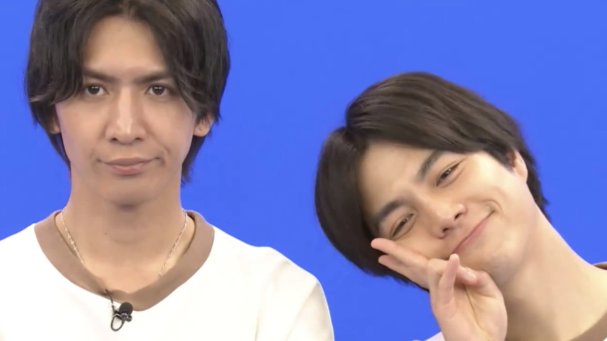 sgokkunO826's tweet photo. 𝒃𝒆𝒂𝒖𝒕𝒊𝒇𝒖𝒍イケメン流星さんとﾌﾟﾘﾁｰで愛おしいめちゃかわ重岡くん😸👍🏻同期たすかる https://t.co/Sdtqjs9JzR