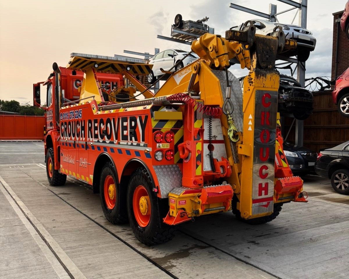 CrouchRecovery's tweet photo. With exceptional off-road capability, brute towing strength, and military-grade engineering, this beast isnโt just a wreckerโitโs a rescue mission on wheels ๐ช๐งก๐ฅ
#Mercedes6x6 #HeavyWrecker #SpecialistFleet #OffRoadRecovery https://t.co/cA0yNx696v