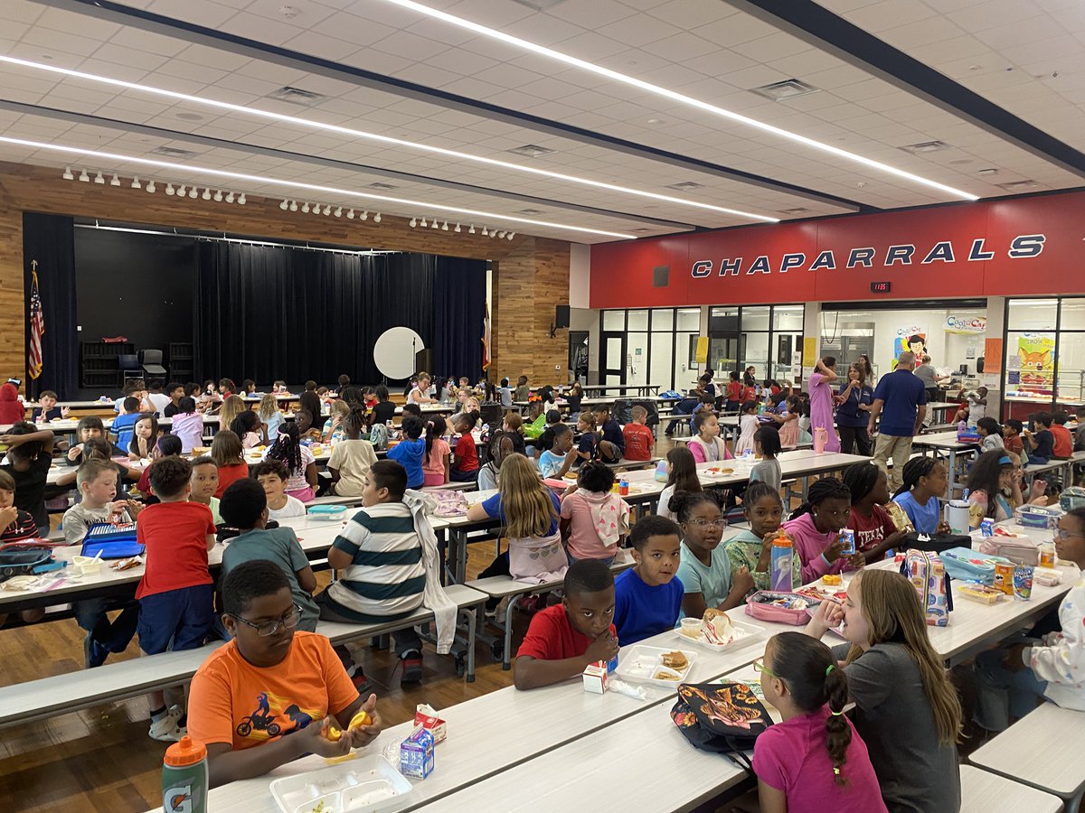 Anverly Laster, M.Ed. (@learnwithlaster) on Twitter photo 💙❤️🌟it’s lunchtime for nearly 200 students in <a href="/aubreyisd/">Aubrey ISD</a> elementary summer learning ❤️💙🌟 💙❤️🌟it’s lunchtime for nearly 200 students in <a href="/aubreyisd/">Aubrey ISD</a> elementary summer learning ❤️💙🌟