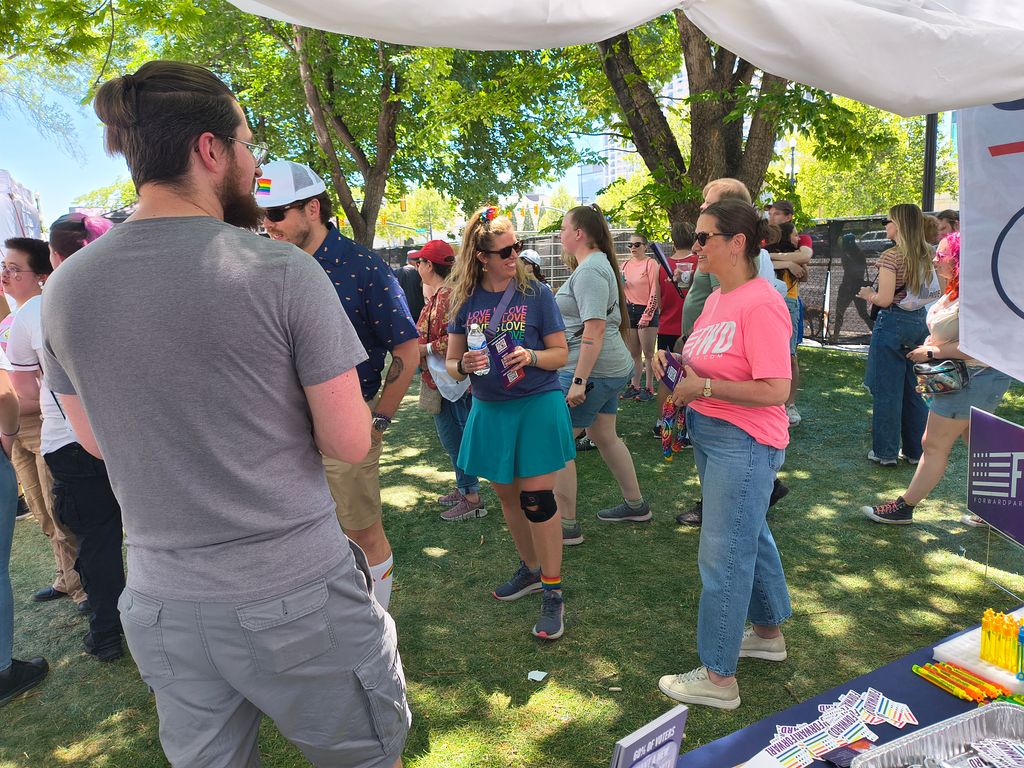 FWDUtah's tweet image. Forward volunteers were putting in the work over this past weekend to spread the word about our movement at SLC Pride Festival. We had so many great conversations and made new friends - thanks to everyone who took the time to listen and learn about Forward!