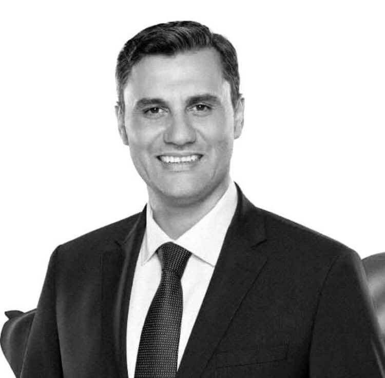 Mekânın Cennet olsun güzel İnsan #FerdiZeyrek 😢