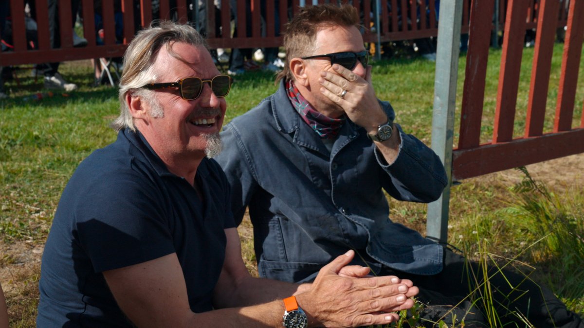 Long Way Home tweet media