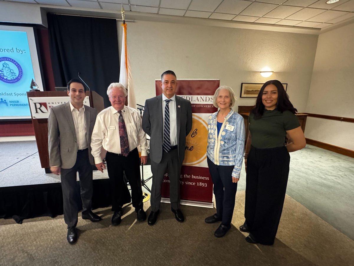 The SBVC Foundation had the pleasure of emceeing the Redlands Chamber of Commerce Rise &amp; Shine event on Friday, June 6!