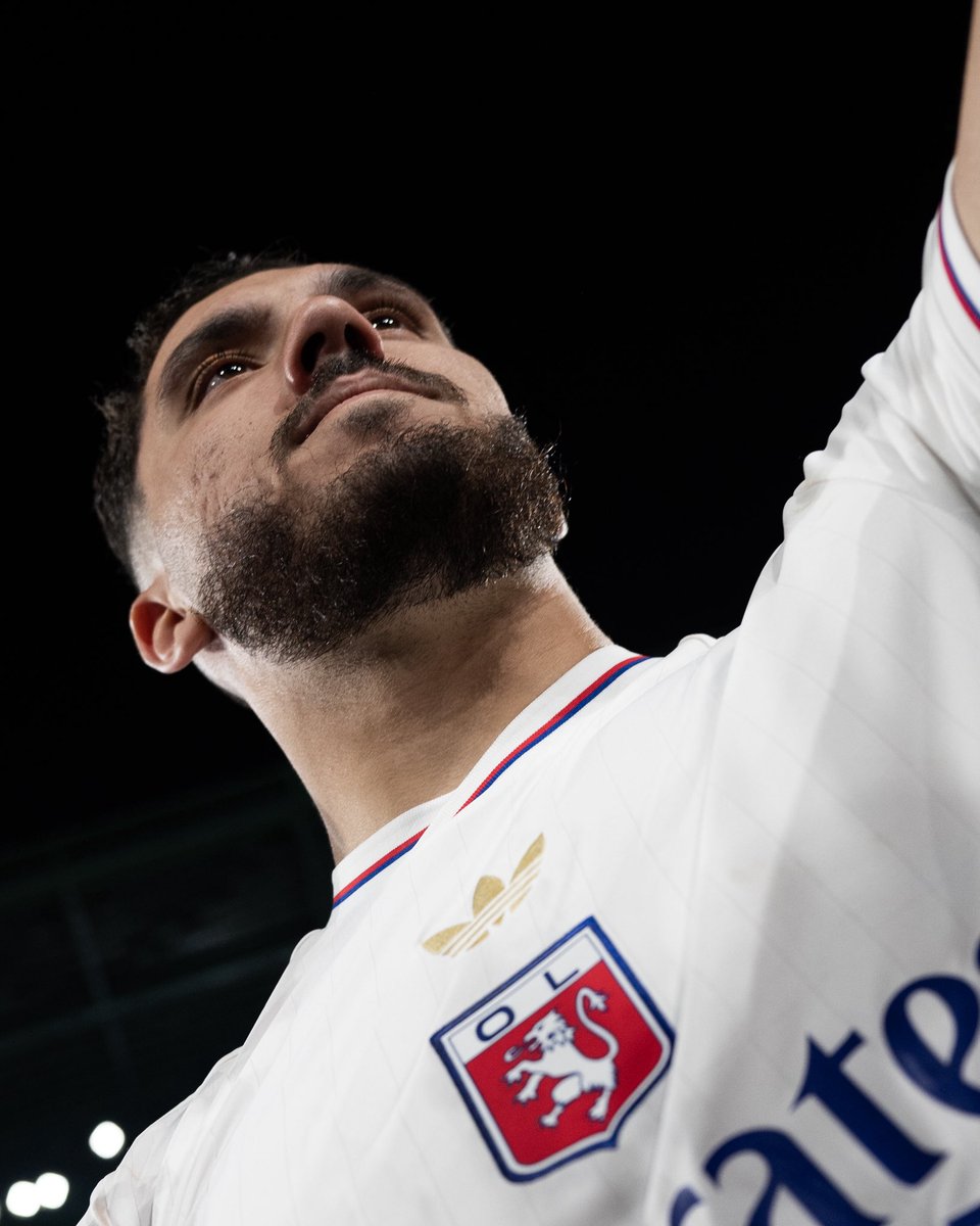 Damien LG tweet media