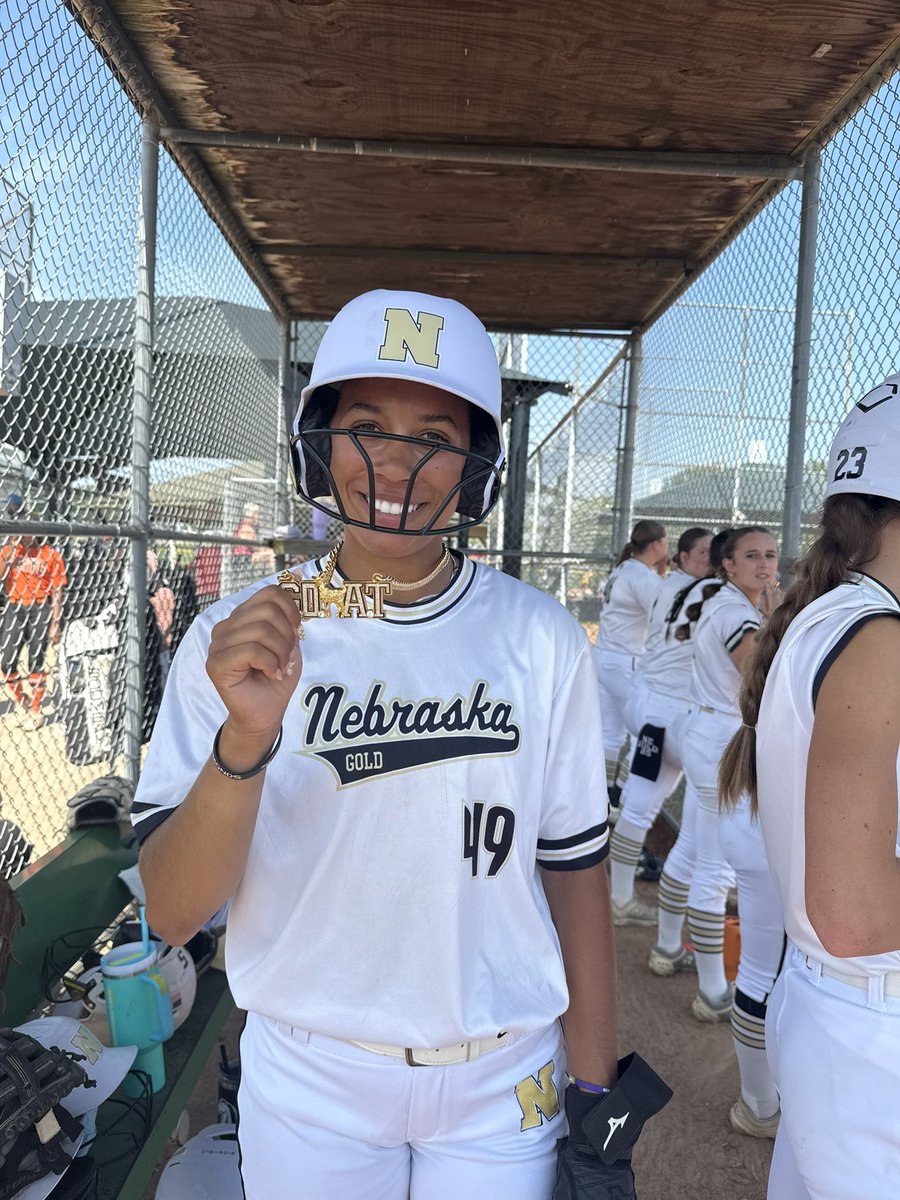 Nebraska Gold -Lytle (@negoldlytle) on Twitter photo 1st bracket game ✔️
W 6-3
<a href="/JadaBerke2369/">Jada Berke</a> & <a href="/AveLongshore/">Avery Longshore</a> in the ⭕️
2 run 💣 by <a href="/CourtneyA49/">Courtney Anthony</a>
next game at 1:15 on field 8 at arrowhead park 1st bracket game ✔️
W 6-3
<a href="/JadaBerke2369/">Jada Berke</a> & <a href="/AveLongshore/">Avery Longshore</a> in the ⭕️
2 run 💣 by <a href="/CourtneyA49/">Courtney Anthony</a>
next game at 1:15 on field 8 at arrowhead park