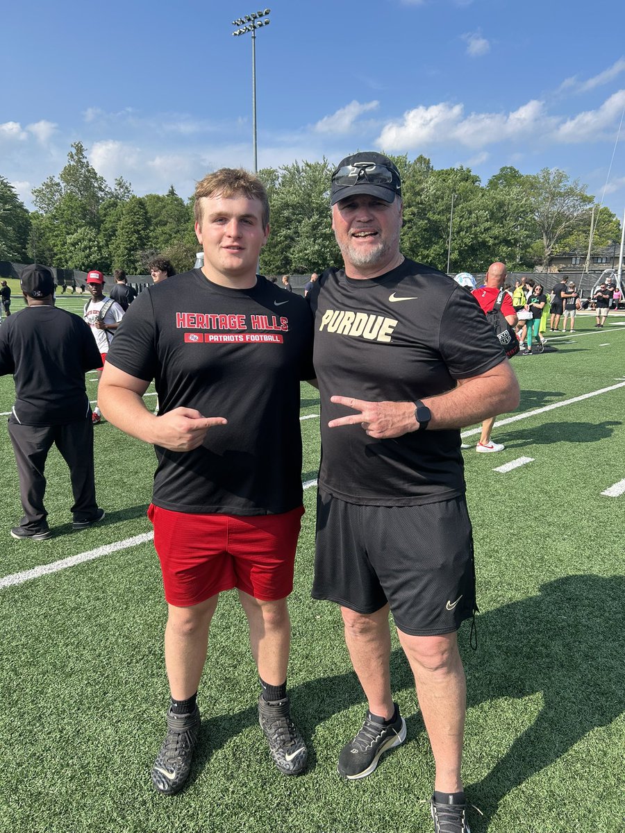 GabeJackson70's tweet image. Thank you @BoilerFootball for the hospitality and coaching yesterday at the prospect camp. It was a great start to the summer and my camp circuit!

Camp Measurements
6’2”
295lbs

@VanceVice @Coach_Odom @CoachClark3 @bradodom @Coach_Henson @CoachGreen93 @JettGoldsberry