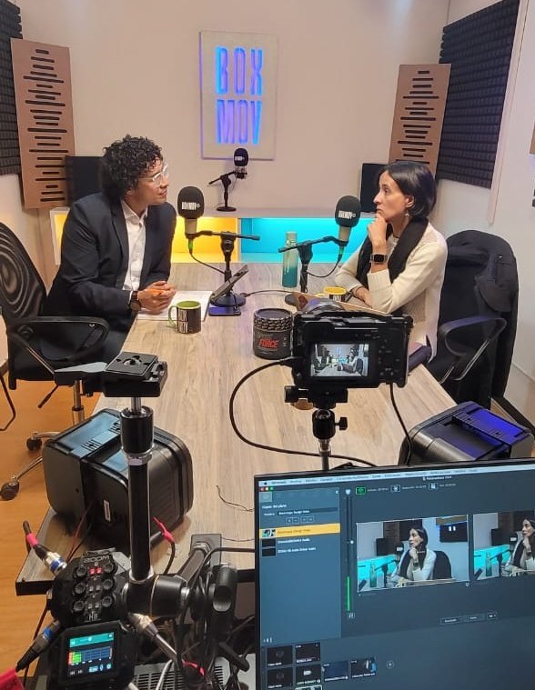 Episodio con <a href="/susanamuhamad/">Susana Muhamad</a> por <a href="/CanalBoxMov/">BoxMov</a> 

Ver youtube.com/live/BdzjGGnUp…