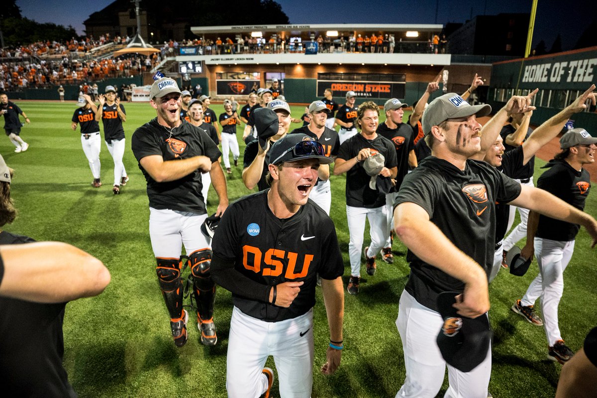 A night these guys will never forget 🙌

#GoBeavs