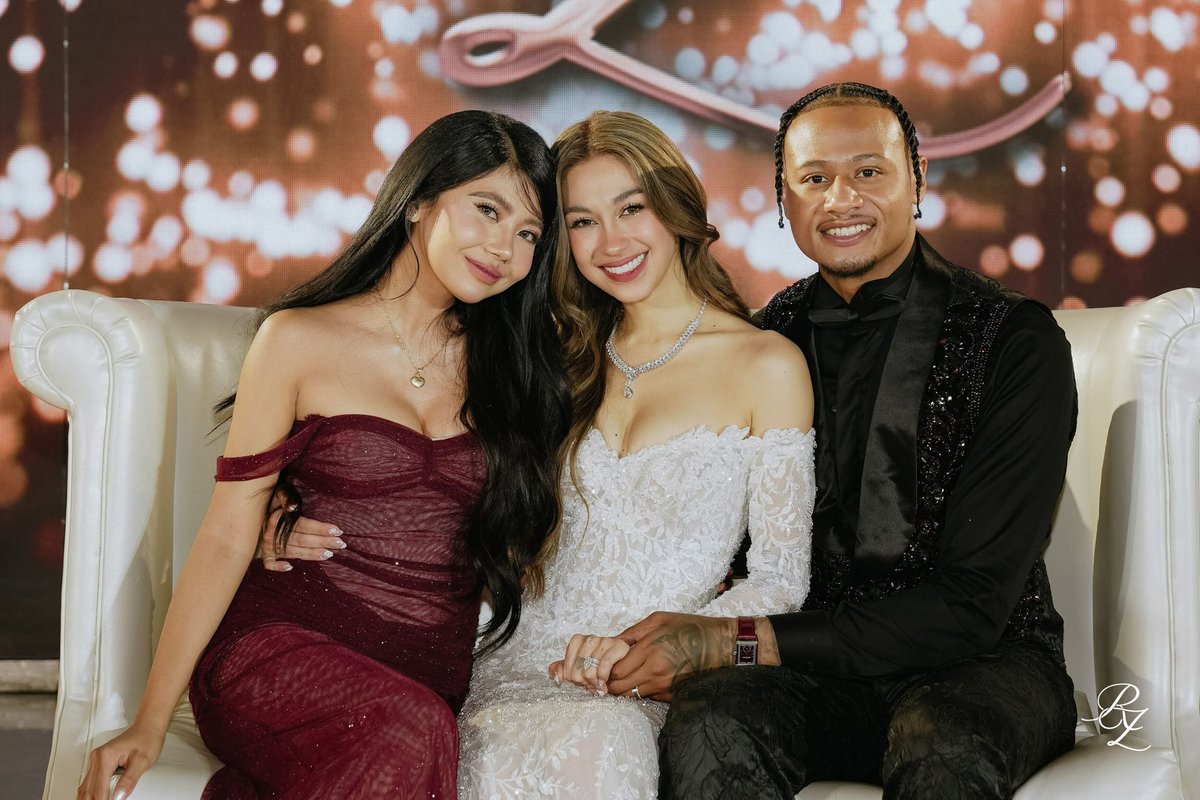 shayndenniz's tweet photo. #ZEINABfoundherRAYtone 💍 https://t.co/colAsmkYqO