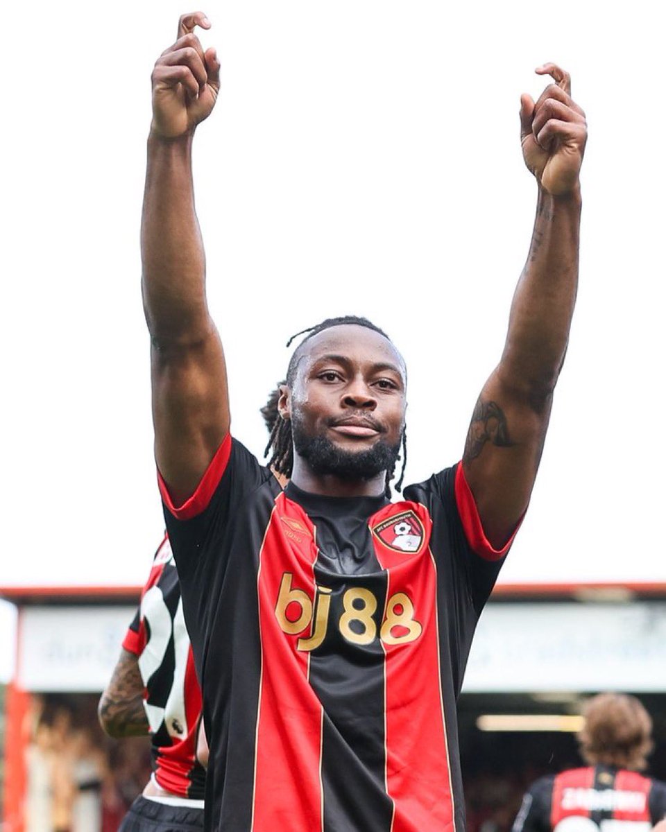 #Tottenham have stepped up their interest in Antoine Semenyo!

United still remain keen.

[<a href="/SkySportsLyall/">Lyall Thomas</a>] 🥇