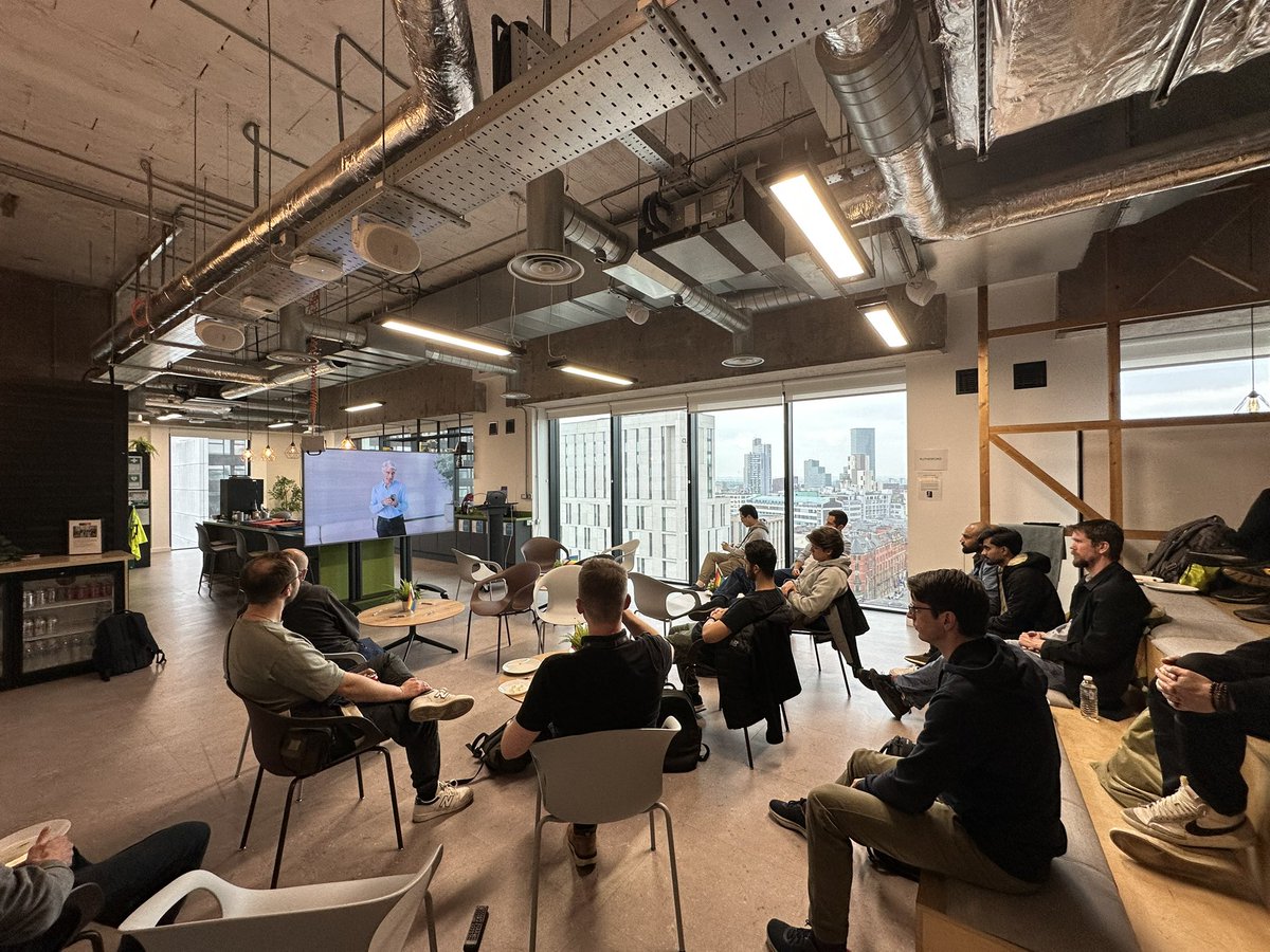 nsmanchester's tweet image. We’re in full swing at our #WWDC25 Watch Party here in Manchester.

How’s it going in London @NSLondonMeetup