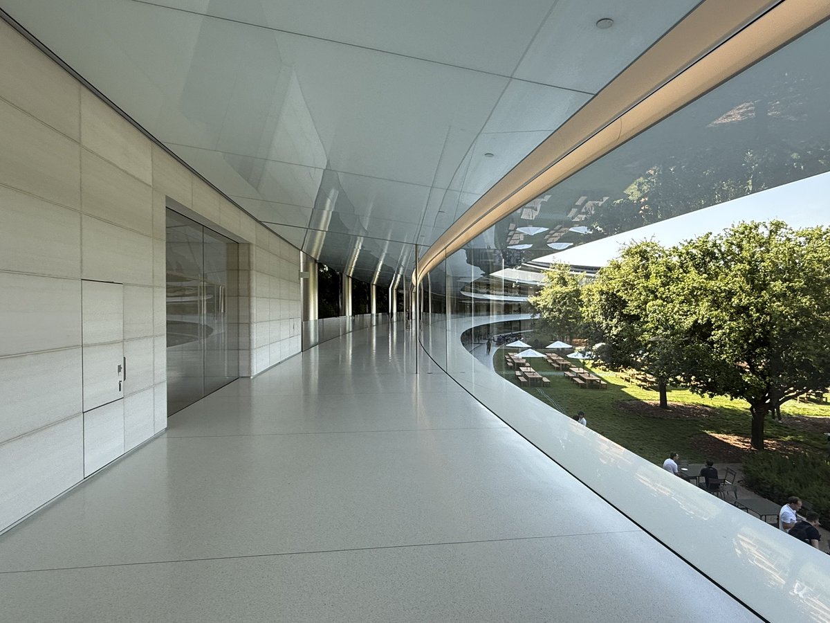 Dr J Rogel-Salazar Mastodon:@quantum_tunnel@me.dm tweet media