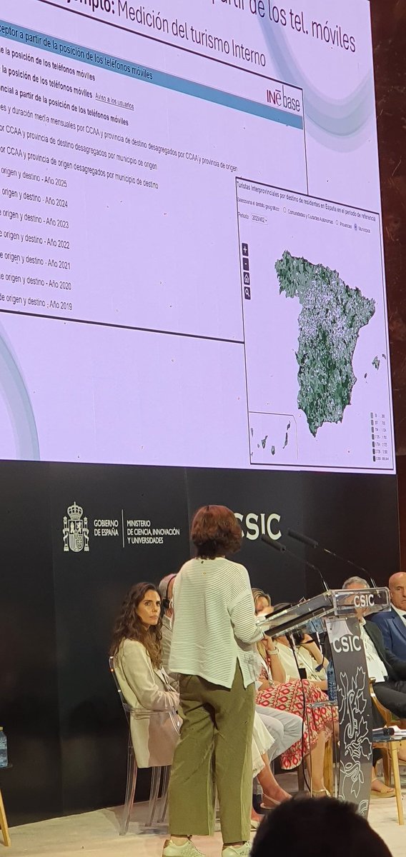 Demografía (CSIC) (@demografia_csic) on Twitter photo Ahora en reunión <a href="/es_INE/">INE España</a> <a href="/CSIC/">CSIC</a>
Medición estadística de la #sostenibilidad del #turismo
Usuarios
Julio López Astor <a href="/Turespana_/">Turespaña Oficial</a>
Manuel Ortega <a href="/BancoDeEspana/">Banco de España</a>
Antonio Amado #Dephimatica
Emilio López <a href="/emilopezcano/">Emilio L. Cano</a> <a href="/urjc/">URJC</a>
María José Moral @uned
Síguelo 👇
youtube.com/live/0UEMUdqUy… Ahora en reunión <a href="/es_INE/">INE España</a> <a href="/CSIC/">CSIC</a>
Medición estadística de la #sostenibilidad del #turismo
Usuarios
Julio López Astor <a href="/Turespana_/">Turespaña Oficial</a>
Manuel Ortega <a href="/BancoDeEspana/">Banco de España</a>
Antonio Amado #Dephimatica
Emilio López <a href="/emilopezcano/">Emilio L. Cano</a> <a href="/urjc/">URJC</a>
María José Moral @uned
Síguelo 👇
youtube.com/live/0UEMUdqUy…