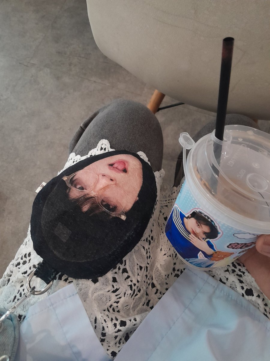 Pouch gantenk!!! <a href="/Notteid/">NOTTE.ID</a>