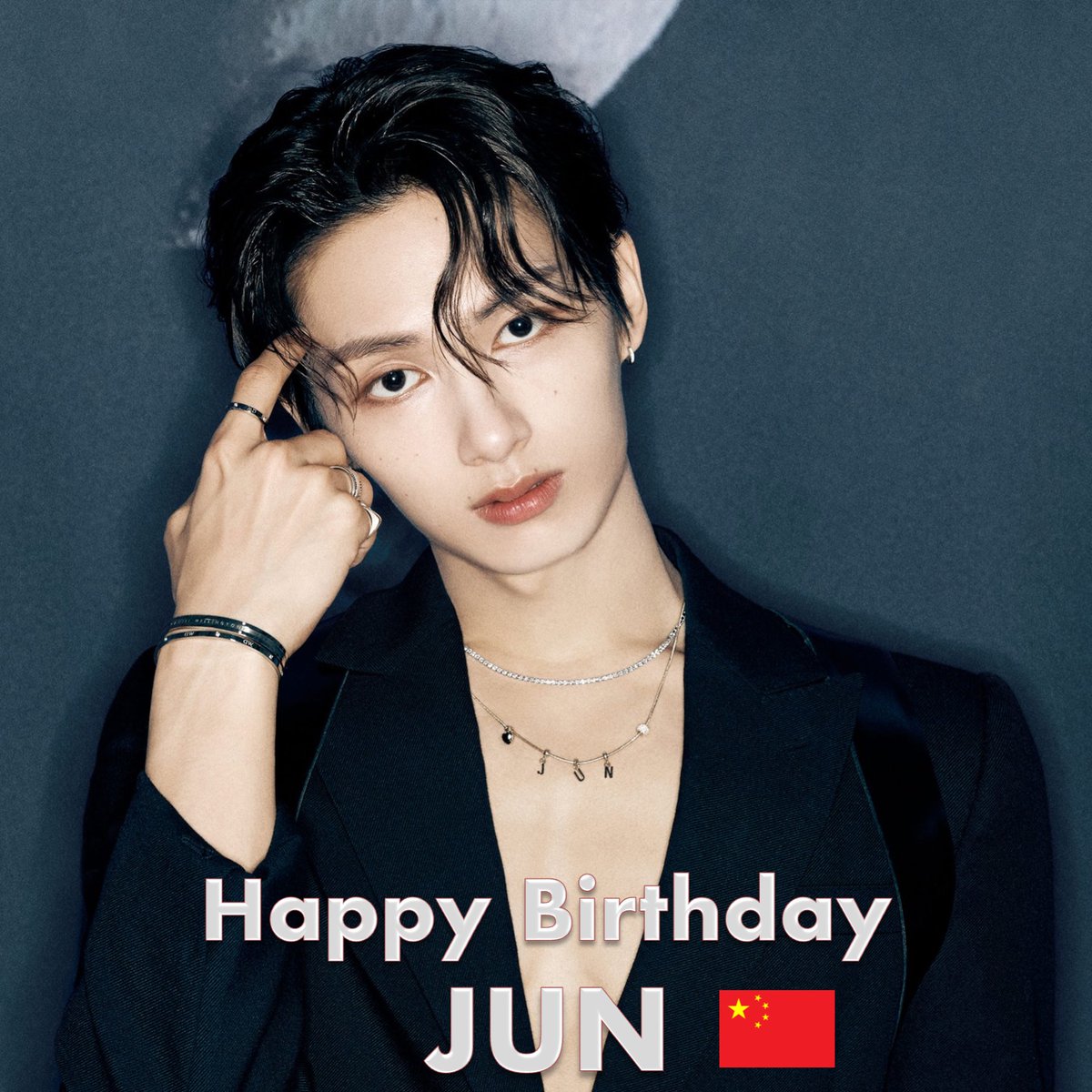 Happy 29th Birthday to #SEVENTEEN's gorgeous, super talented, award-winning singer, songwriter, composer, dancer, TV host, actor, top model and Fashion &amp; K-Pop Global Icon, the One &amp; Only #JUN who rang in his birthday,  trending in the Top 3 WORLDWIDE on X with
