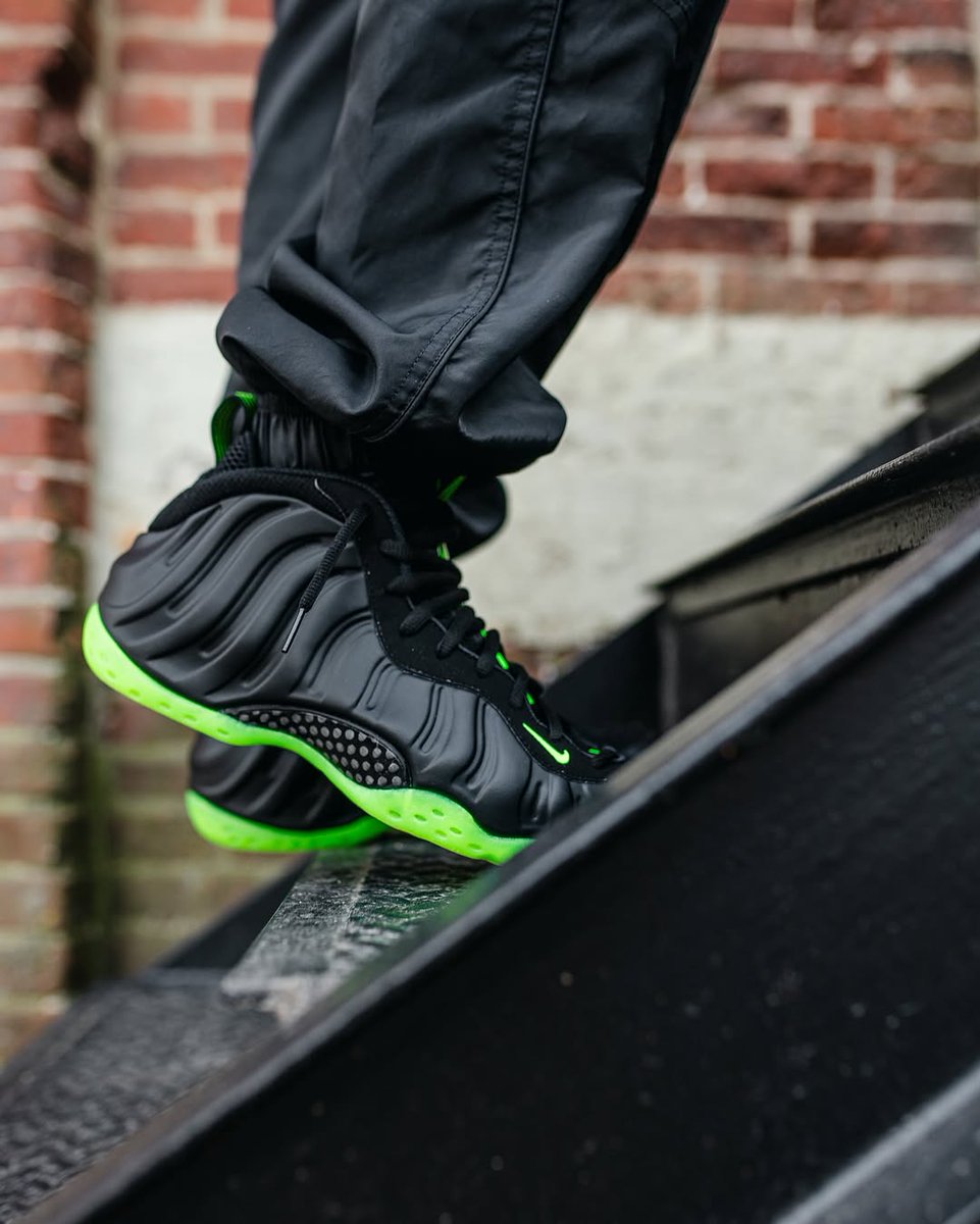 black and green foamposites 2021