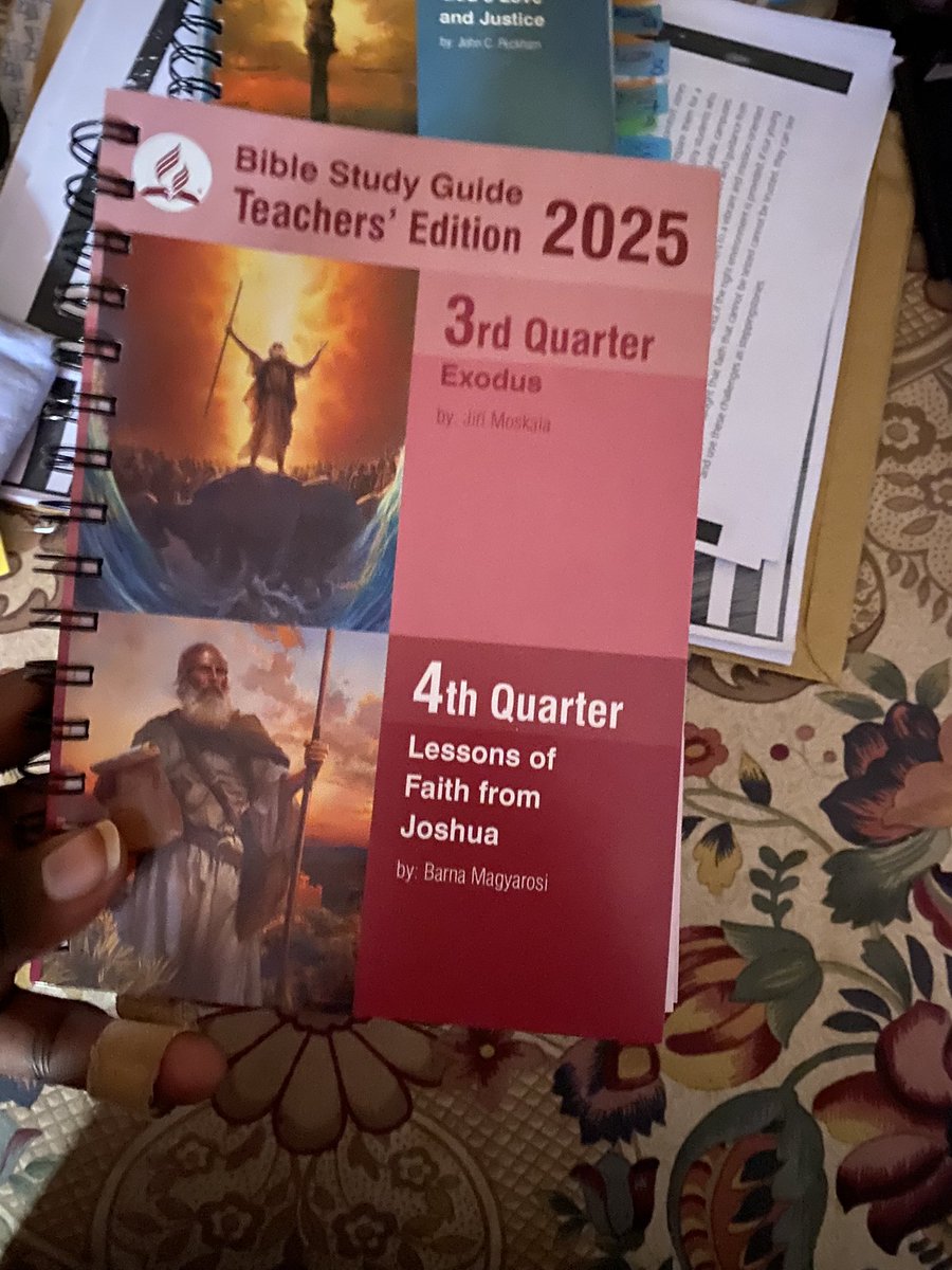 MartinHaris6's tweet image. The countdown is on⏳ Quarter 2 is wrapping up, and Quarter 3 is calling with the story of Exodus. Are you ready to move with God? Grab your lesson early and let’s go! 📖🚶‍♂️💨
