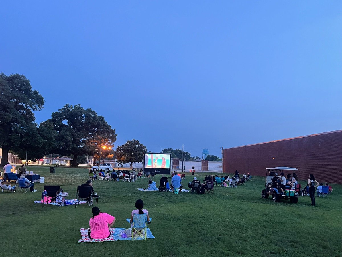 HarnettCoParks's tweet image. Thank you to everyone who joined us for "Moana 2" at the Erwin Mill this past Friday evening!
A special thank you to the Erwin Chamber of Commerce, MainStreet Family Care - Erwin, & Timothy C Morris PA for partnering with us! We plan to be back in the Fall!
