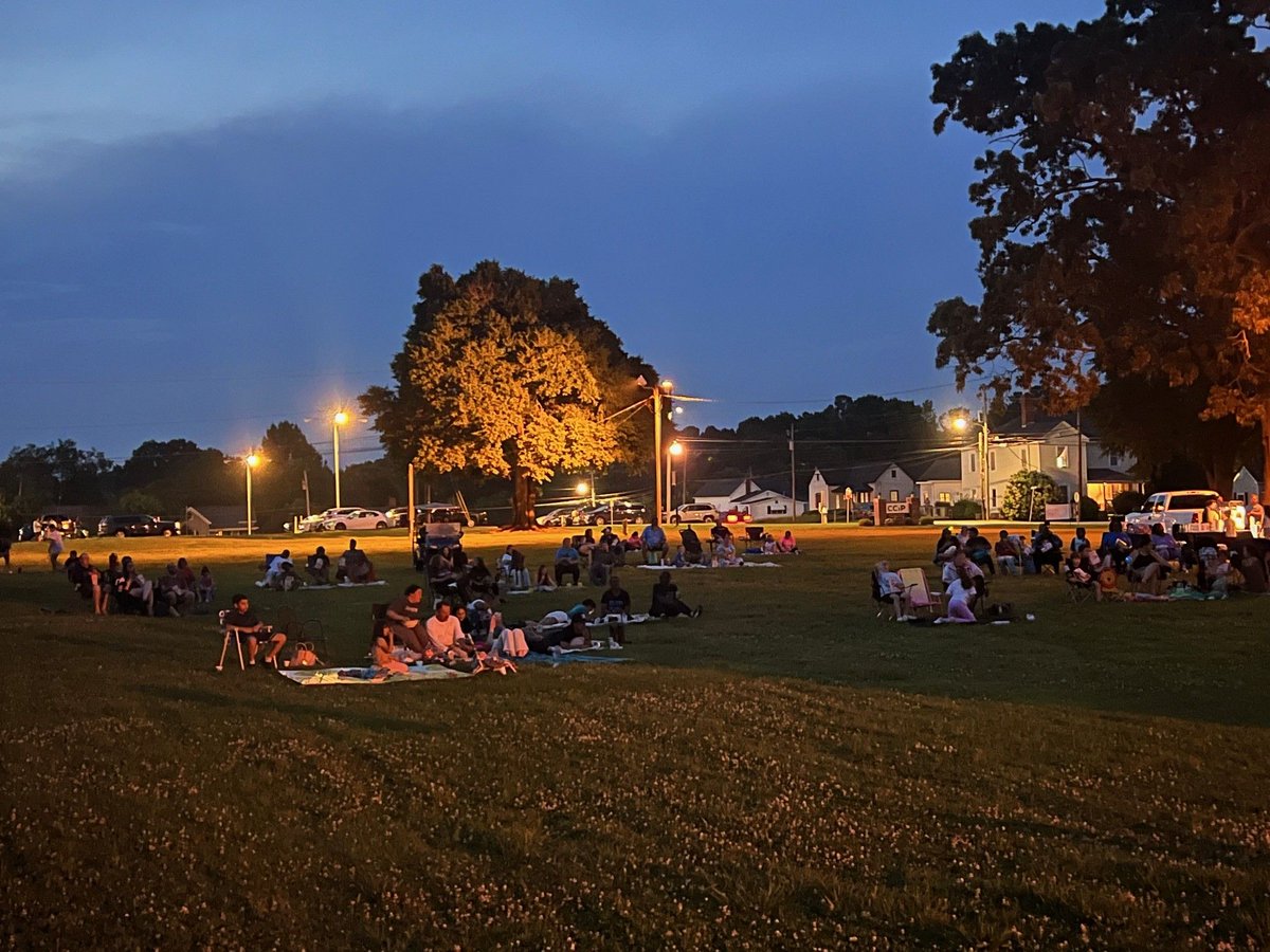 HarnettCoParks's tweet image. Thank you to everyone who joined us for "Moana 2" at the Erwin Mill this past Friday evening!
A special thank you to the Erwin Chamber of Commerce, MainStreet Family Care - Erwin, & Timothy C Morris PA for partnering with us! We plan to be back in the Fall!