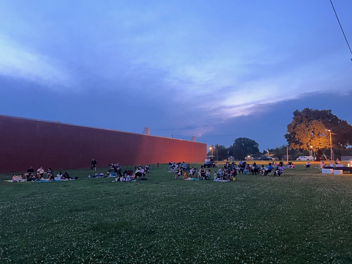 HarnettCoParks's tweet image. Thank you to everyone who joined us for "Moana 2" at the Erwin Mill this past Friday evening!
A special thank you to the Erwin Chamber of Commerce, MainStreet Family Care - Erwin, & Timothy C Morris PA for partnering with us! We plan to be back in the Fall!