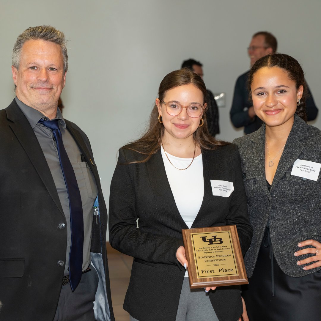 ubsphhp's tweet image. Social media, energy drinks and taste buds were just some of the statistical topics presented at this year&apos;s #UBuffalo Statistics Program Competition hosted by #UBSPHHP. 

Congratulations to the top three winners from Lewiston-Porter, Amherst Central and Grand Island High school!