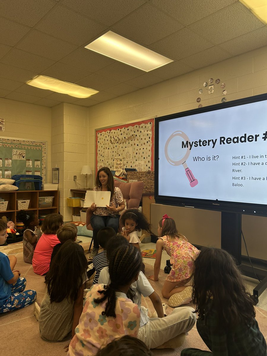 we had a full day of READING! Thank you to our wonderful mystery readers, we loved having you join us!!! #readthedayaway