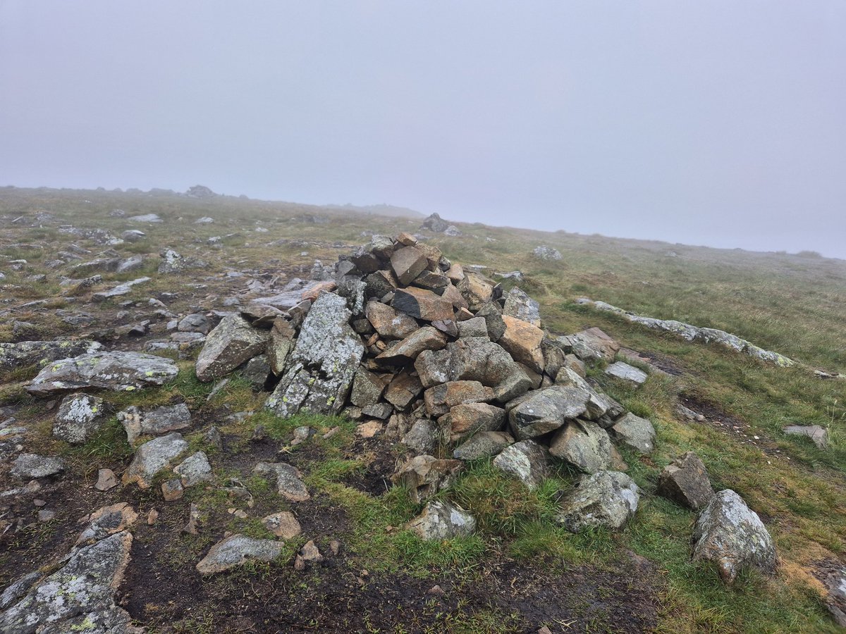 4 Wainwrights on a wet day over May Bank Holiday Weekend
Great Dodd, Watsons Dodd, Stybarrow Dodd and Hart Side  128/214 ⛰️✅️