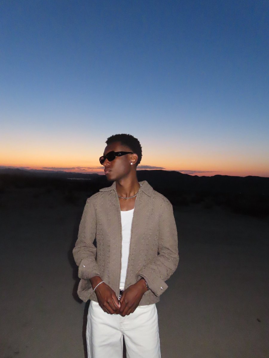 lonzobob's tweet photo. chasing sunsets🤎 https://t.co/Fl0xK2J4un