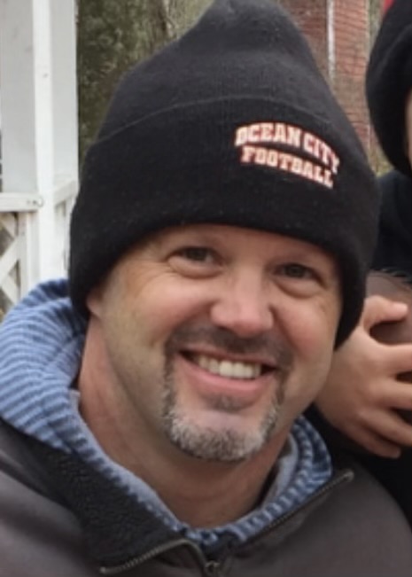 CoachCastNet's tweet image. Coach Kevin Smith @KTSmithFFSN will be bringing his talents to CoachCast. With over 30 years coaching experience, Kevin currently hosts a daily podcast, The Call Sheet, that features the "Whiteboard Wednesdays" coaching segment. Here's the latest episode open.spotify.com/episode/64ViLj…