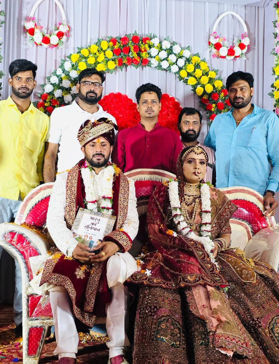Vijay Yadav (@yadavvijay88) on Twitter photo Thank you everyone for your lovely wishes 🙏
Vijay Sadhana yadav🤝 Thank you everyone for your lovely wishes 🙏
Vijay Sadhana yadav🤝