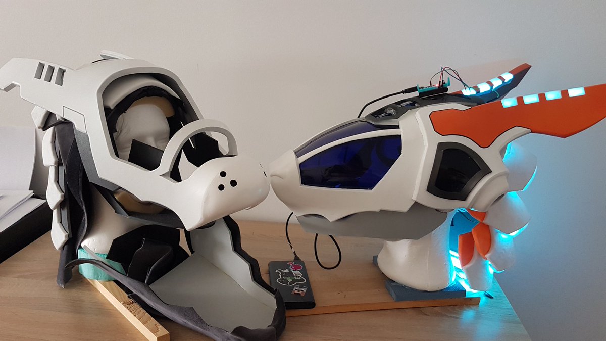 RaptorsDen's tweet image. Some tasty progress pictures :3 #synthfurry #synthsuit #fursuit #protogen #workinprogress #furryfandom #furry