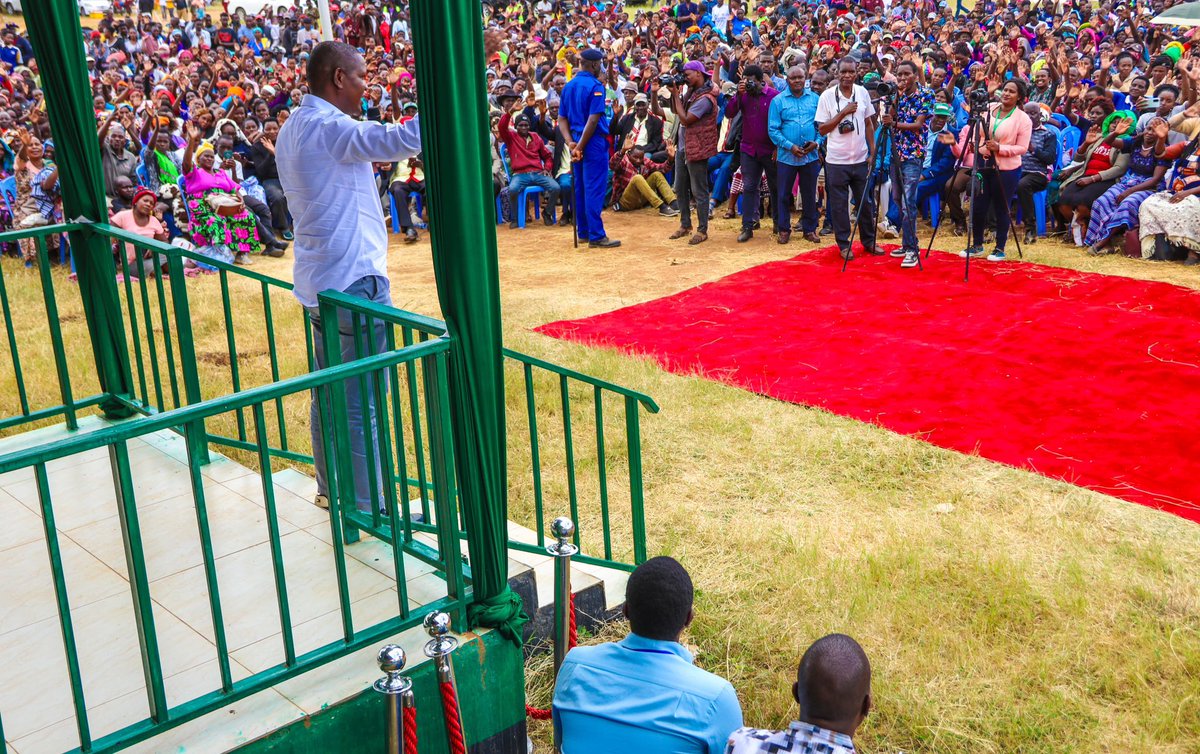HonMwengiMutuse's tweet photo. This afternoon’s Ithookwe Hustlers’ Empowerment in Kitui Central was a great success. We’re walking the talk — supporting women, youth, small traders, and hustlers in a real and practical way.
#HustlersFund #Empowerment #KituiCentral https://t.co/z8SQmllUDn