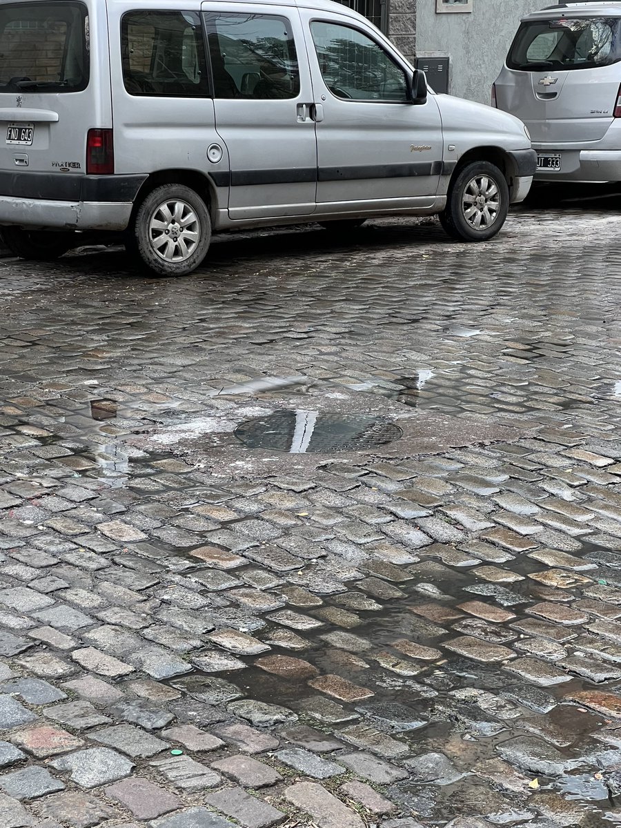 Jonathan Smirnoff tweet media