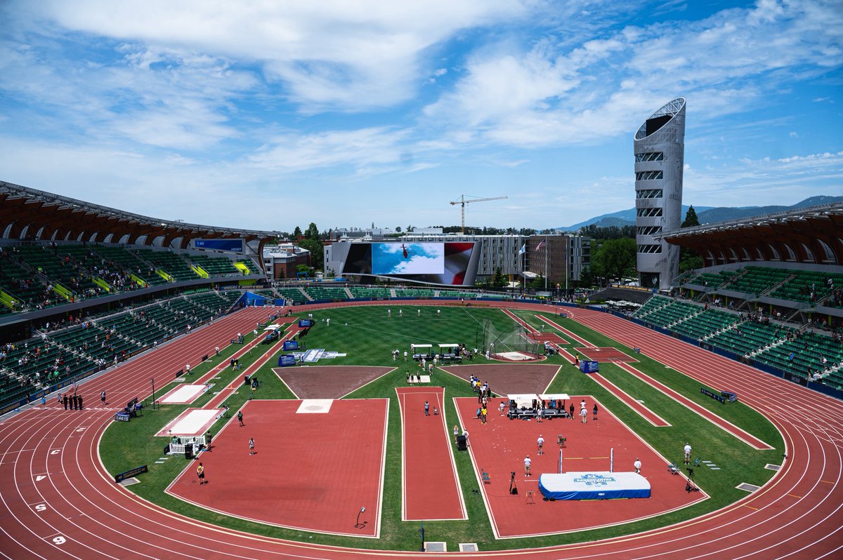 PennStateTFXC's tweet image. T-minus 48 hours ⏳🔜

#WeAre | #PSUTF | #ncaatfchampionships