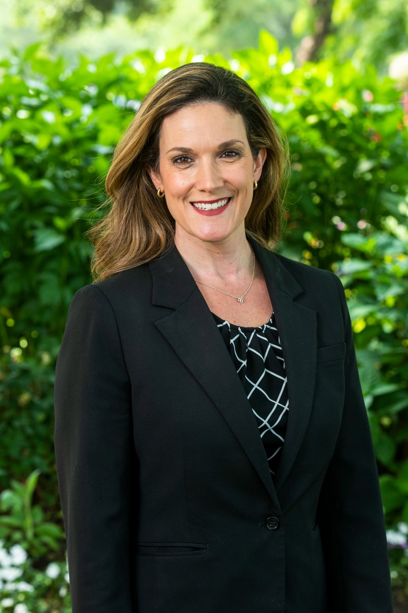 NUFeinbergMSS's tweet image. Kudos to Eileen Graham, PhD, for being featured in the Spring 2025 edition of Northwestern Magazine! Check out "Sound Off: How to Make Friends — And Why We Need Them" and read Eileen's thoughts on the importance of friendship here now: shorturl.at/7LsbH