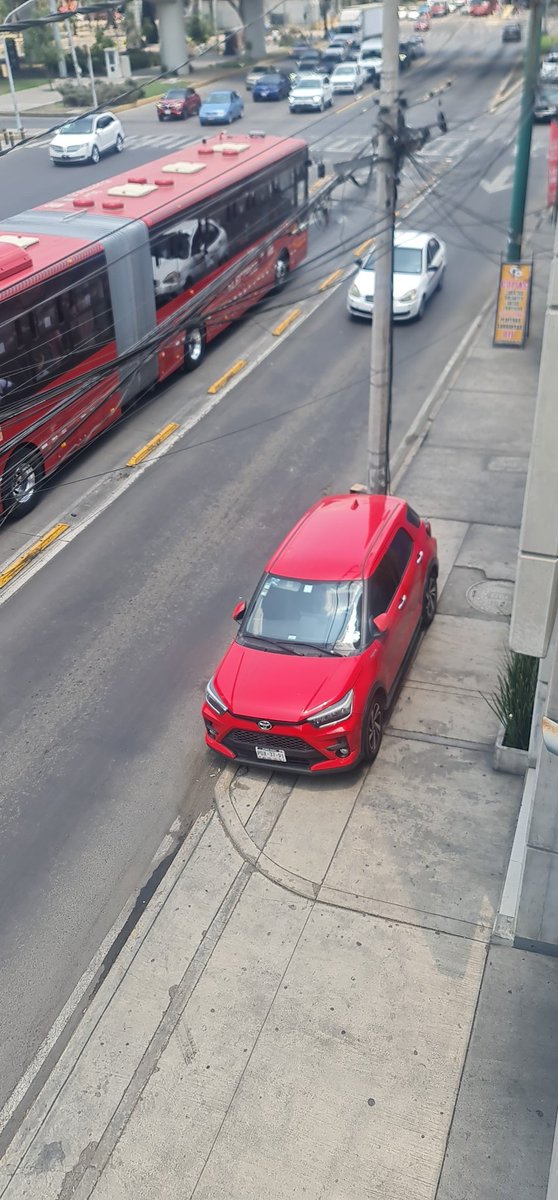 lenriqueps's tweet photo. @UCS_GCDMX @OVIALCDMX @IztacalcoAl @LaSEMOVI @UCS_GCDMX  @OVIALCDMX cuánto tardan en llegar? https://t.co/pvaax3N6bU
