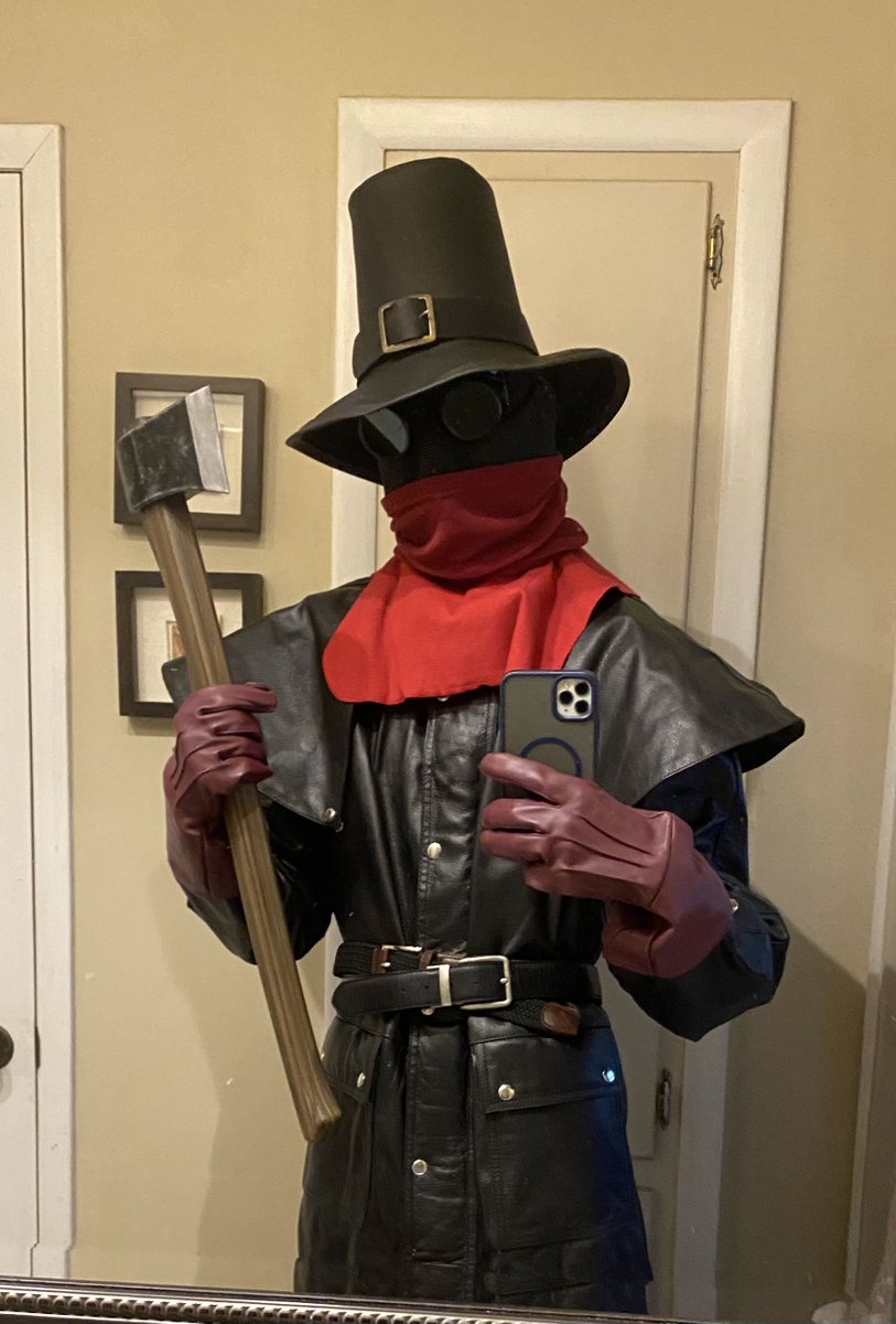 Cosplay of The Huntsman from Gloomwood. #gloomwood  #cosplay