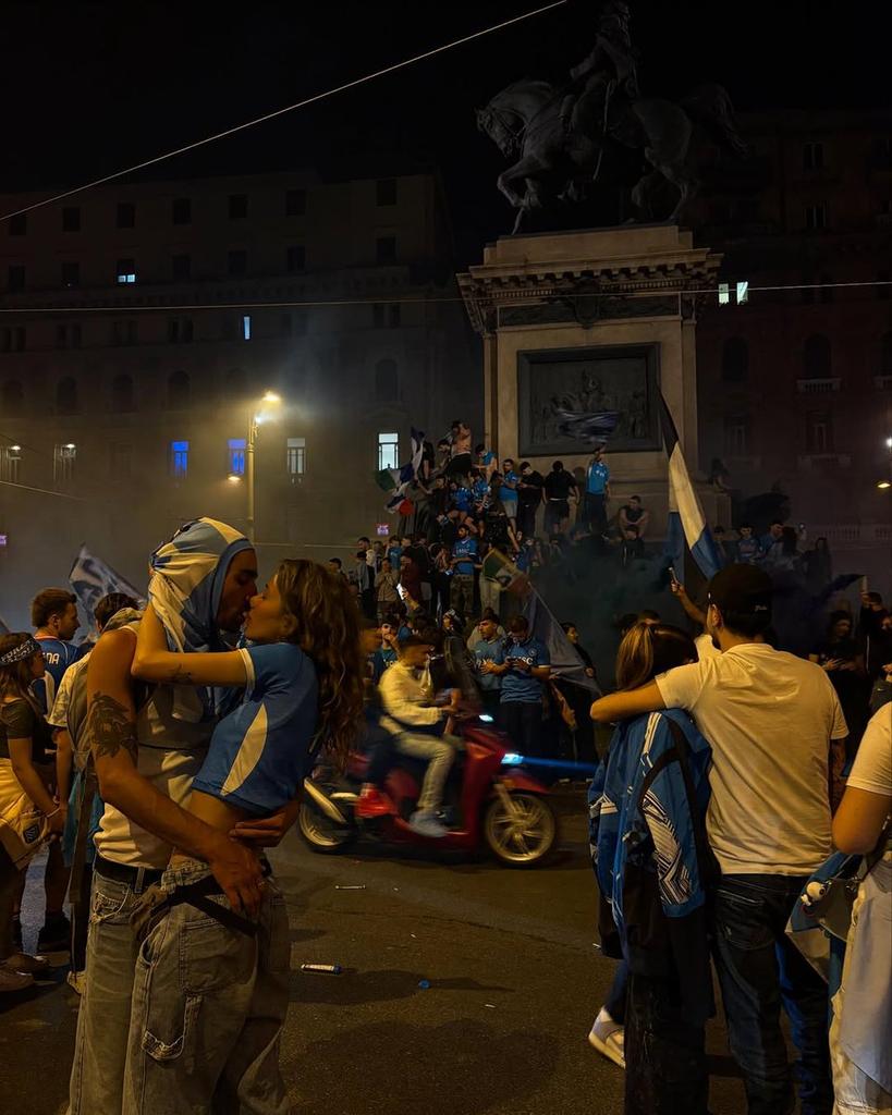 Sembra in quadro di Caravaggio. 

Foto meravigliosa 🤩