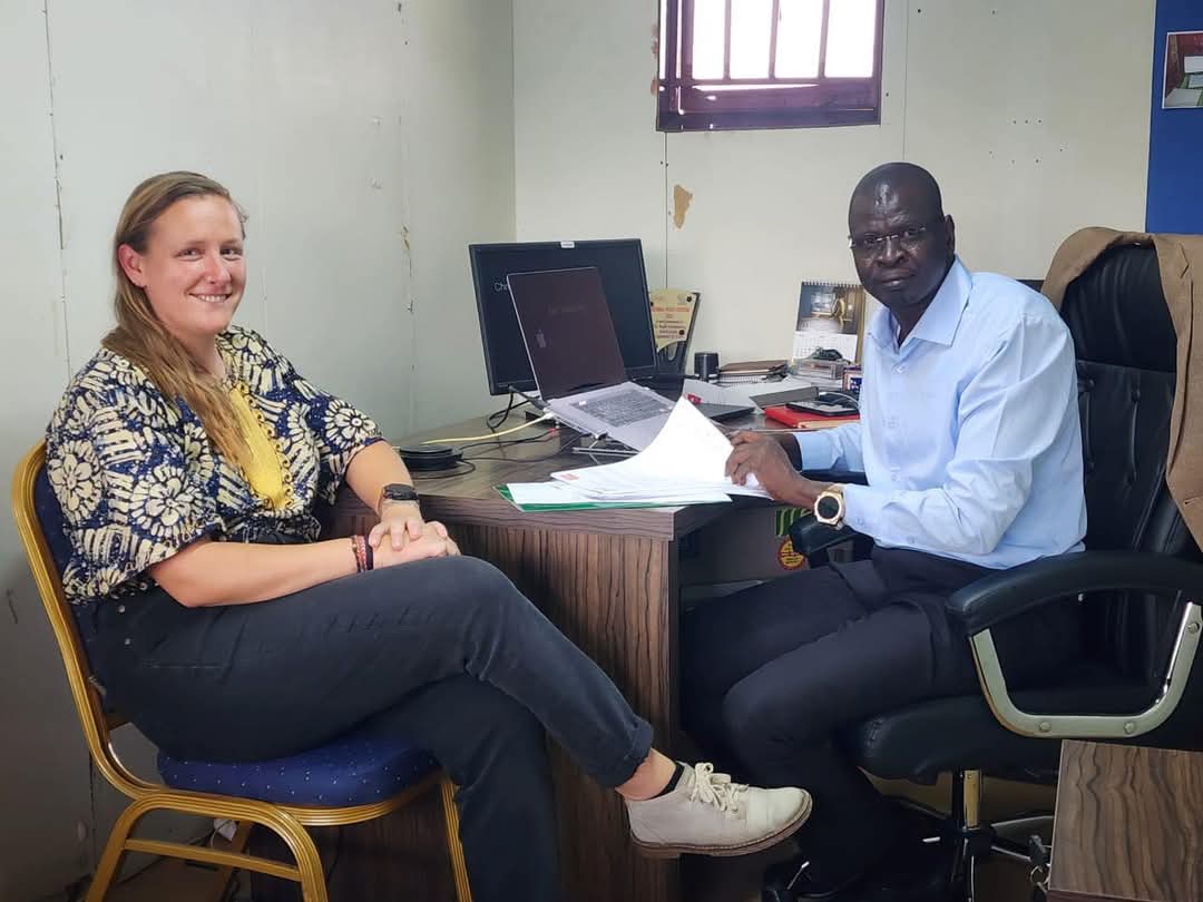 Samir Bol (@samirbol) on Twitter photo 📢 Partnership Announcement!
Today, our CEO Chris Marol signed an agreement with @ConcernWW, funded by <a href="/WFP/">World Food Programme</a>, to bridge the info gap in Aweil West refugee areas.
#TheRadioCommunity #ConcernWorldwide #WFP #SouthSudan #AweilWest #RefugeeVoices #HumanitarianResponse #InfoSavesLives 📢 Partnership Announcement!
Today, our CEO Chris Marol signed an agreement with @ConcernWW, funded by <a href="/WFP/">World Food Programme</a>, to bridge the info gap in Aweil West refugee areas.
#TheRadioCommunity #ConcernWorldwide #WFP #SouthSudan #AweilWest #RefugeeVoices #HumanitarianResponse #InfoSavesLives
