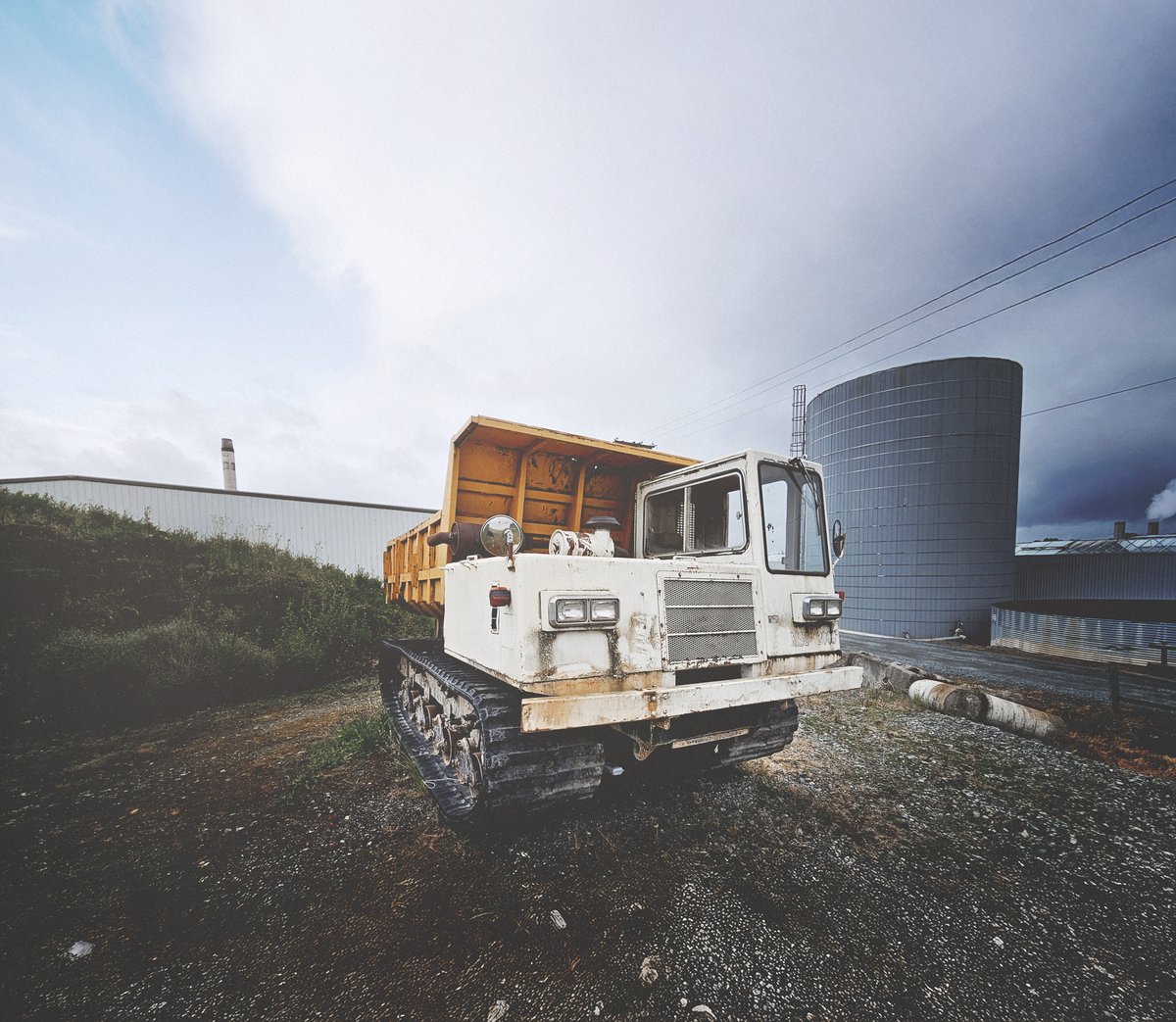 Lenmark Industries (@lenmark) on Twitter photo Here’s a machine that tracks 🏗🚜 Steel pads and enough torque to crawl through a mess 💬 Ever run a set of tracks that did no wrong?
👉🔗 hubs.la/Q03qWK9V0
#Lenmark #HeavyEquipment #ConstructionLife #Earthmoving #JobsiteReady #OperatorLife #IndustrialGear #HeavyMachinery Here’s a machine that tracks 🏗🚜 Steel pads and enough torque to crawl through a mess 💬 Ever run a set of tracks that did no wrong?
👉🔗 hubs.la/Q03qWK9V0
#Lenmark #HeavyEquipment #ConstructionLife #Earthmoving #JobsiteReady #OperatorLife #IndustrialGear #HeavyMachinery
