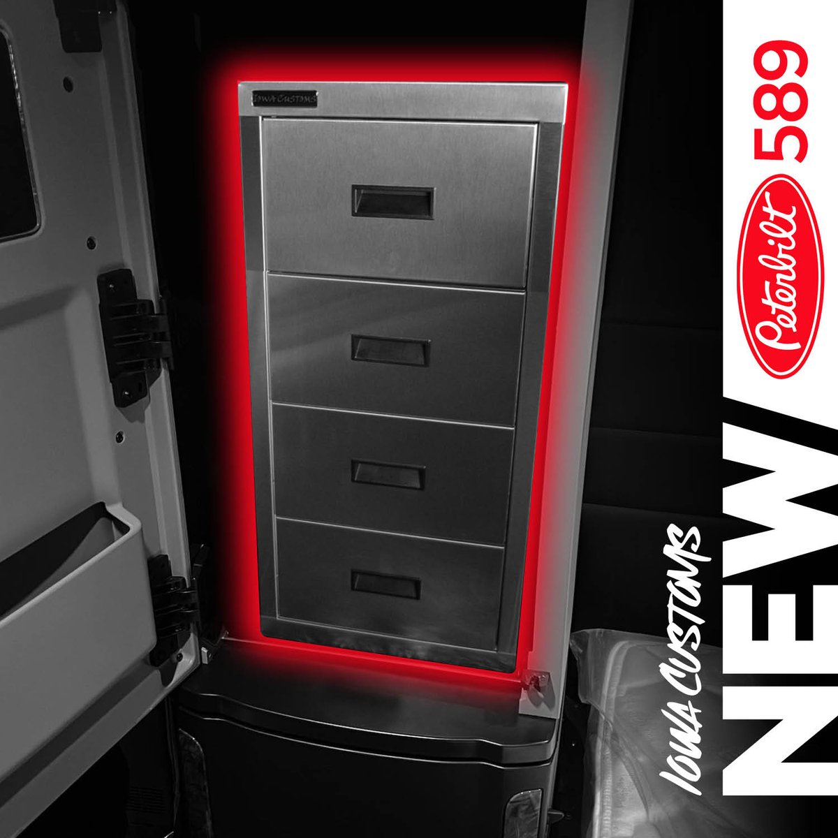 CustomsIowa's tweet image. Maximize space in your #Peterbilt 589 with #IowaCustoms storage kits. Available in a range of configurations and finishes to match your rig.

Contact your dealer to order » tinyurl.com/mr2njwcc

#Trucking
#DrivenToBeBold