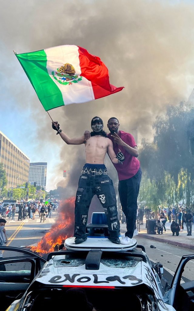 During India-Pakistan conflict US Pres #DonaldTrump jumped from know where &amp; tried to took credit : because of him war stopped

Then Why self proclaimed CEASEFIRE expert not able to stop #LosAngelesRiots in his own country ?

Is he is busy in finalise TRADE-DEAL with #Mexicans ?