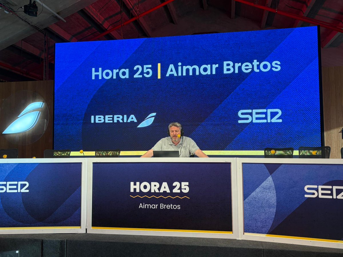 Arranca <a href="/Hora25/">Hora 25</a> desde el Espacio Iberia. Desde las 21.30 compartimos con los oyentes tiempo de radio y conoceremos muchos secretos de nuestra aerolínea.