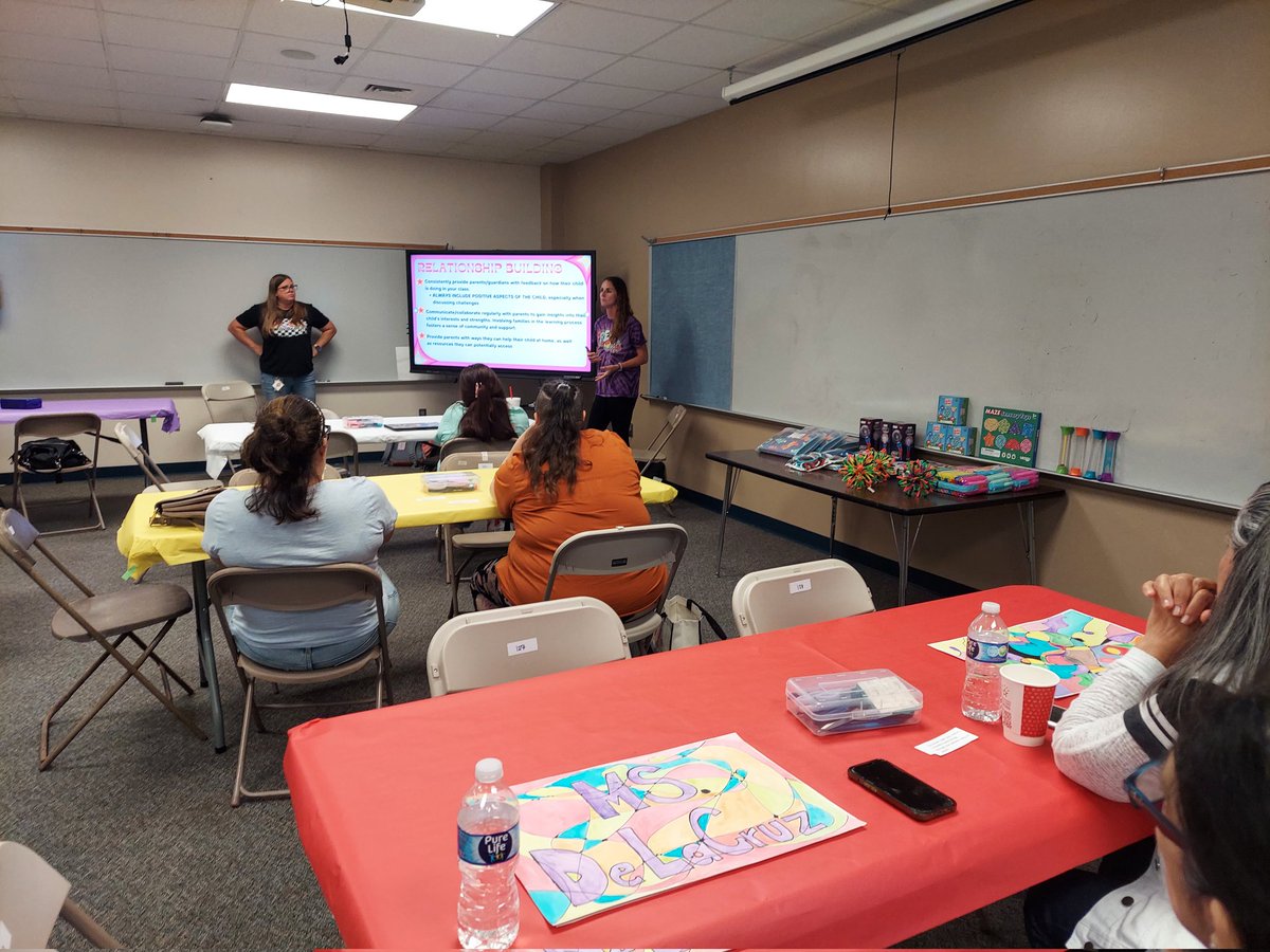 Barela_ECE's tweet photo. Reframing #BehaviorAsCommunication in @HumbleISD_PREK @HumbleISD_PL to better understand, navigate, and support our youngest students through PLAY and EMPATHY to be better learners!
Thank you @HumbleISD_MBE teacher and paraeducator Ms. Bull and Ms. Talley for teaching us! https://t.co/aOSvCt2IEy