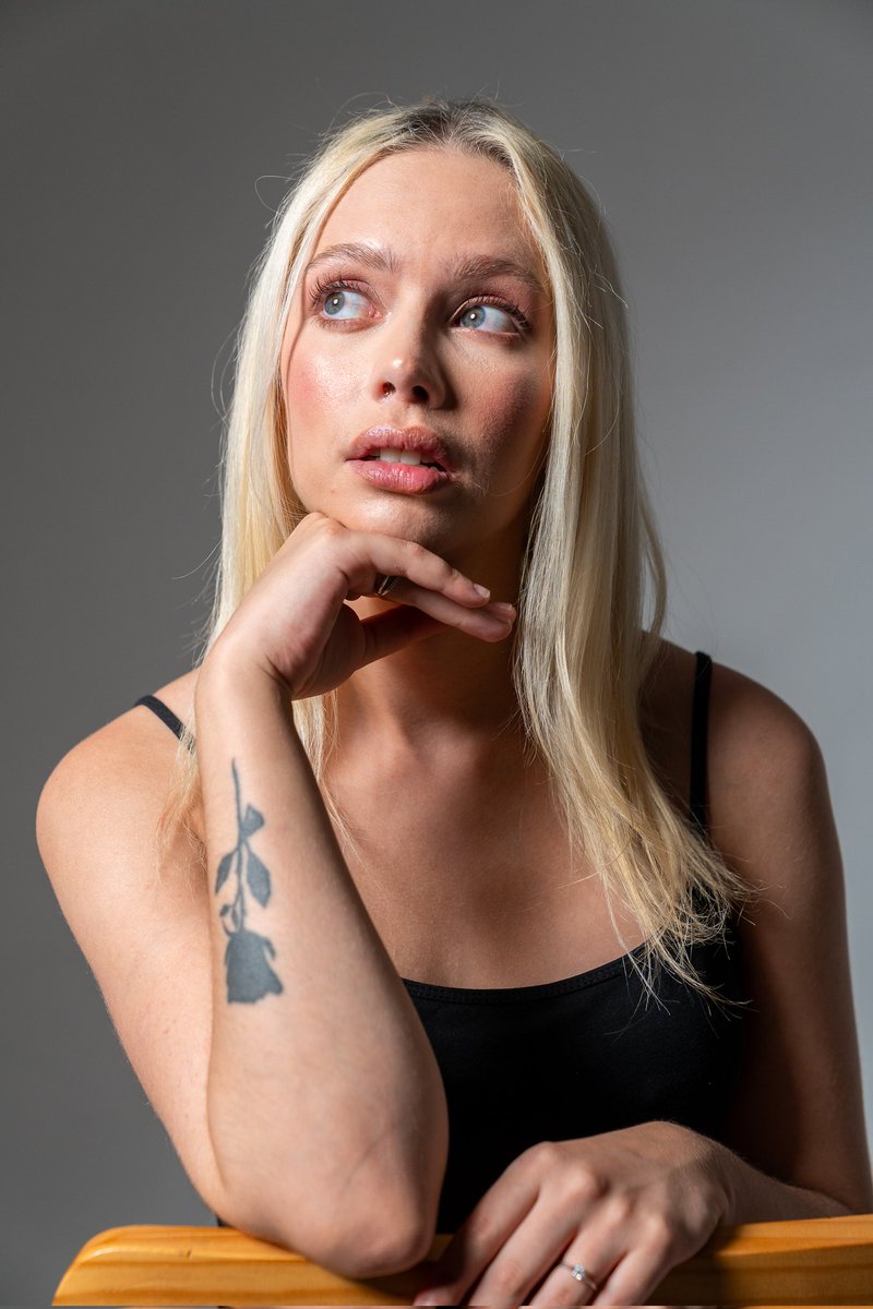 vivian lola (@vivianlola_) on Twitter photo 