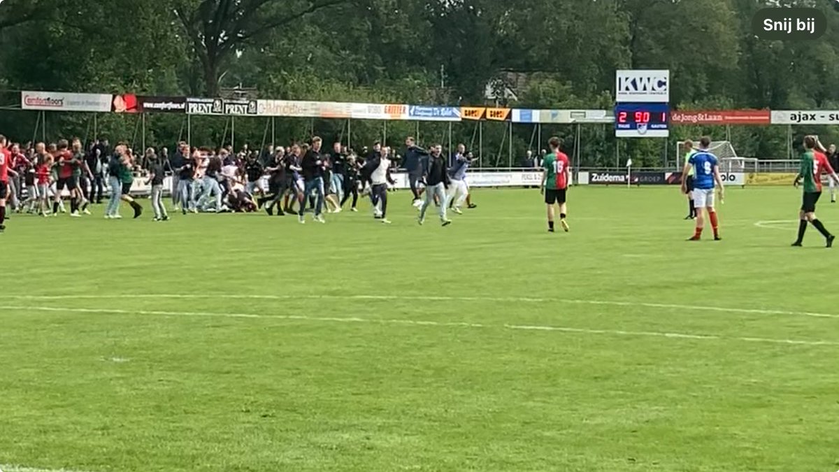 📆 9-6-2025
⚽️ Diever wapse - Weiteveense boys 2-1
🏟️ VV Noordscheschut 
🎫-
🏆 promotie 4e klasse