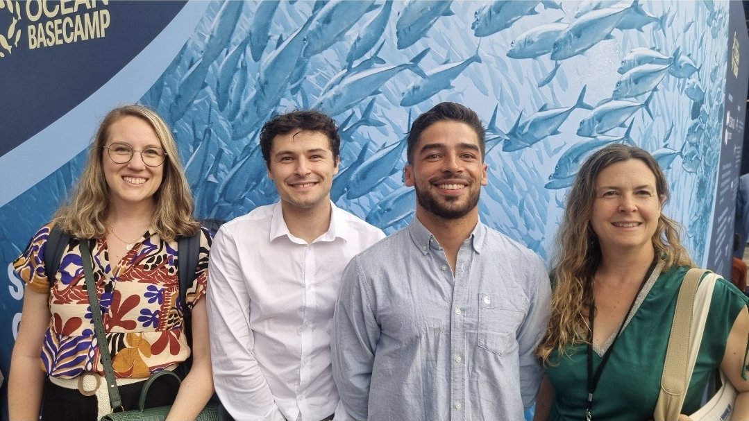 Delaunay Yann (@delaunayyannfv) on Twitter photo <a href="/FVolontaires/">France Volontaires</a> heureuse d'être présente à #UNOC3 avec des volontaires engagés dans la protection de l'océan et l'atteinte des #ODD 🇸🇳🇪🇨🇨🇷
Riches échanges avec <a href="/TMohamedSoilihi/">Thani Mohamed-Soilihi</a>, <a href="/RiouxRemy/">Rémy Rioux</a> et de nombreux représentants <a href="/francediplo/">France Diplomatie 🇫🇷🇪🇺</a>, <a href="/AFD_France/">Agence Française de #Développement (AFD) 🇫🇷 🇪🇺</a> et du monde entier!
#TousVolontaires <a href="/FVolontaires/">France Volontaires</a> heureuse d'être présente à #UNOC3 avec des volontaires engagés dans la protection de l'océan et l'atteinte des #ODD 🇸🇳🇪🇨🇨🇷
Riches échanges avec <a href="/TMohamedSoilihi/">Thani Mohamed-Soilihi</a>, <a href="/RiouxRemy/">Rémy Rioux</a> et de nombreux représentants <a href="/francediplo/">France Diplomatie 🇫🇷🇪🇺</a>, <a href="/AFD_France/">Agence Française de #Développement (AFD) 🇫🇷 🇪🇺</a> et du monde entier!
#TousVolontaires