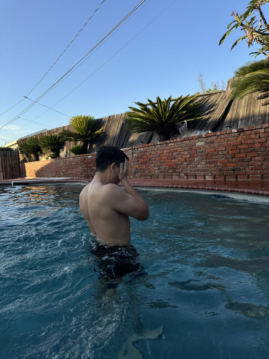 jerryx_zz's tweet photo. Summer ready ! 🌊 https://t.co/BqvBUhOCuU