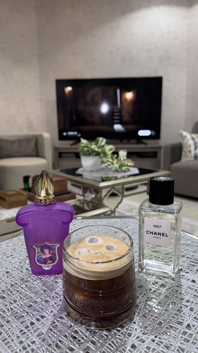 BanderJ's tweet image. لا يوجد هناك من يستحق التنازلات الاحقيه الاولى دائما هي ذاتك

#رابطة_عشاق_العطور